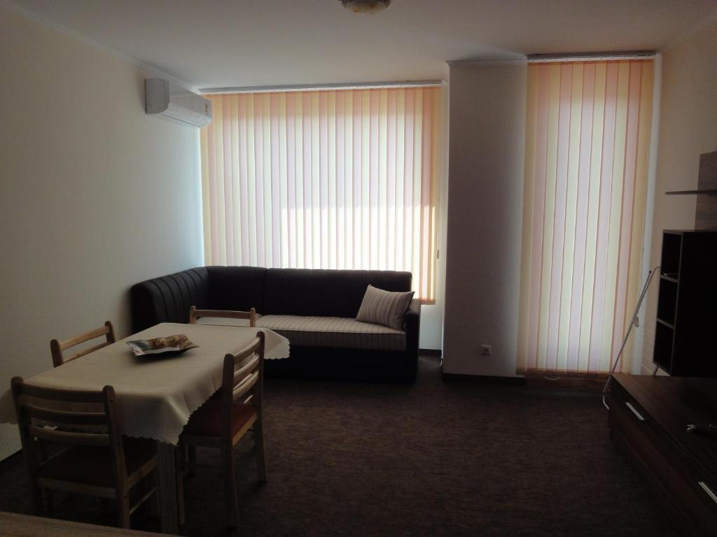 St. George Apartments 네세부르 객실 사진