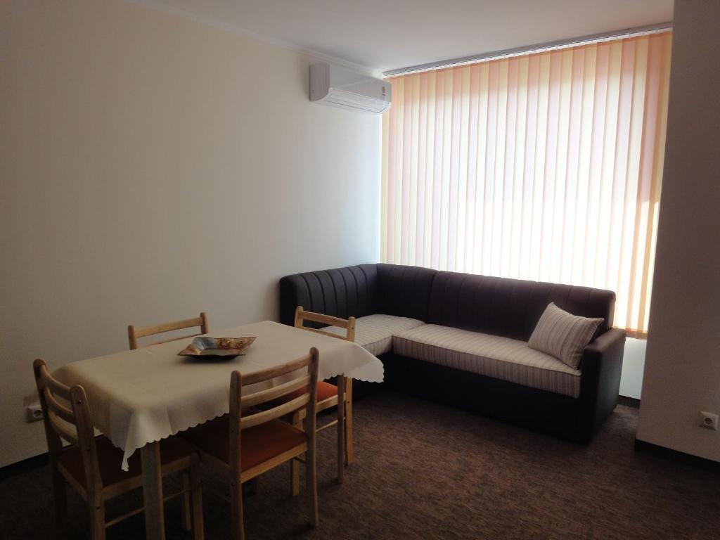 St. George Apartments 네세부르 객실 사진